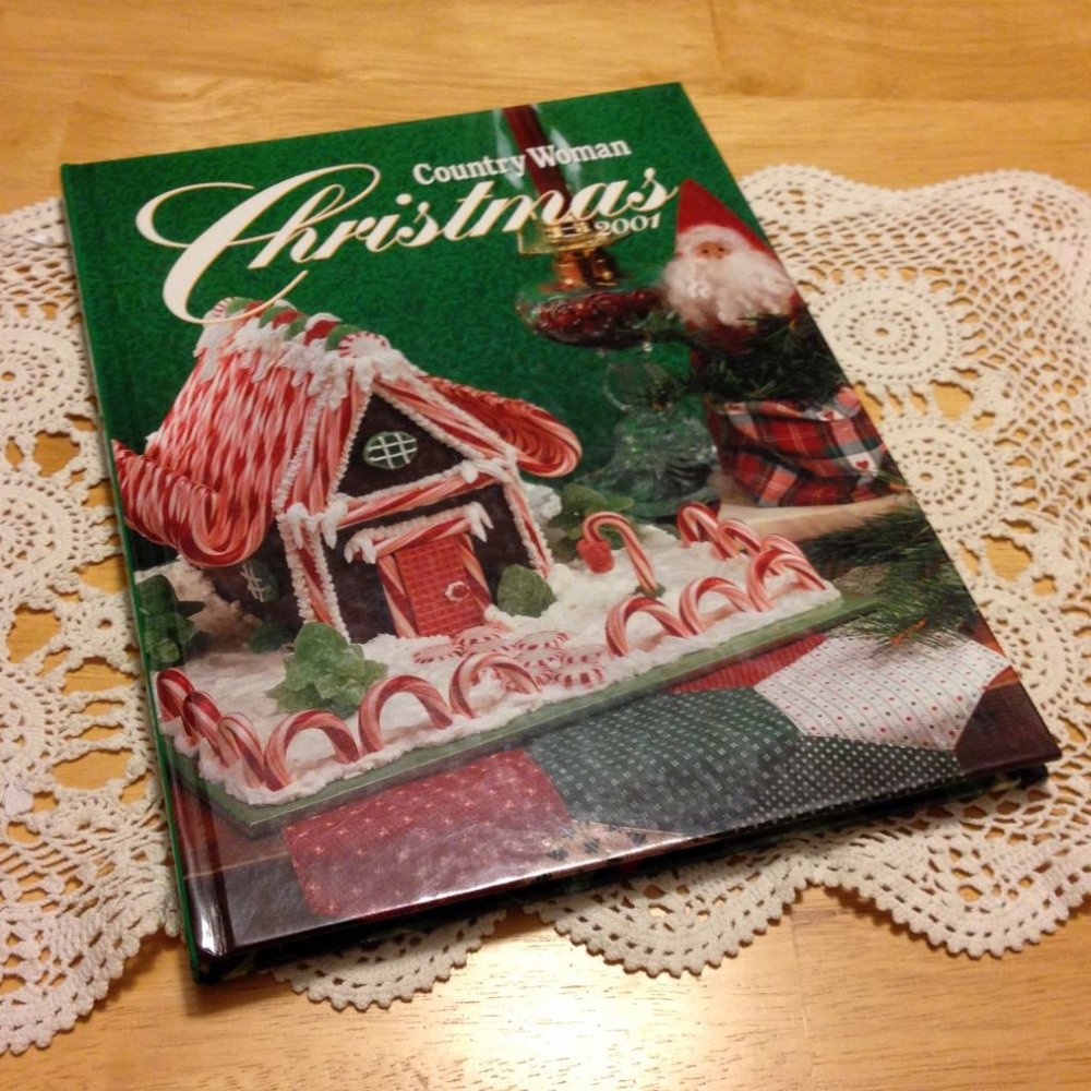 Country Woman Christmas Crafts and Cookbook 2001
